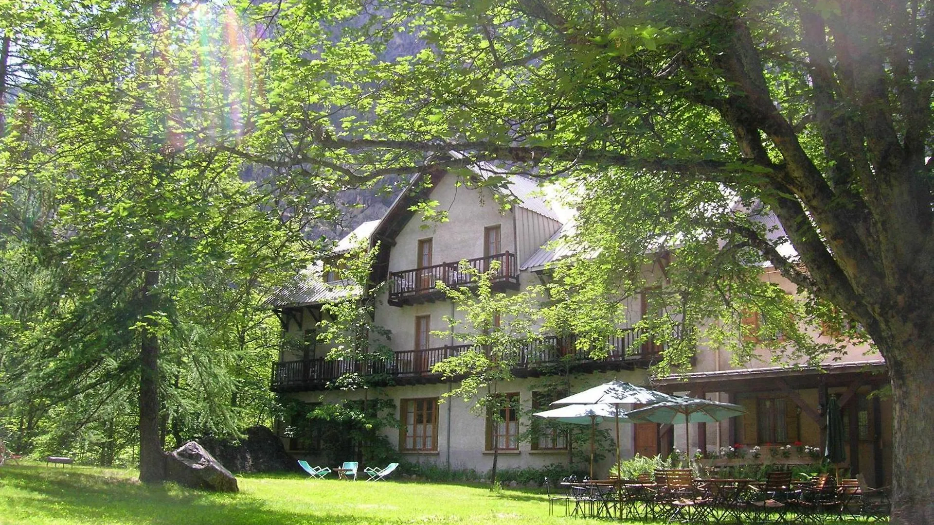 Chalet Hotel D'Ailefroide